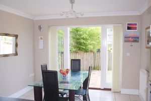 Dining Room- click for photo gallery
